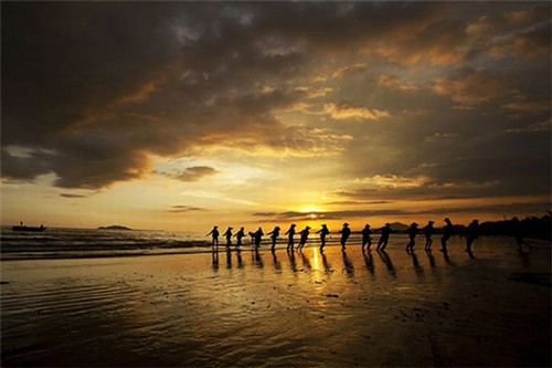丁杨社区哪个饭店好吃（丁杨社区哪个饭店好吃又实惠）